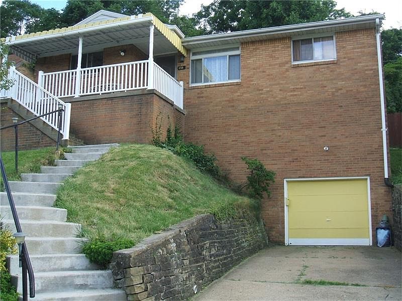 1st image of 135 Clubvue Dr