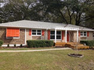 1442 Village Rd, Charleston, SC 29407