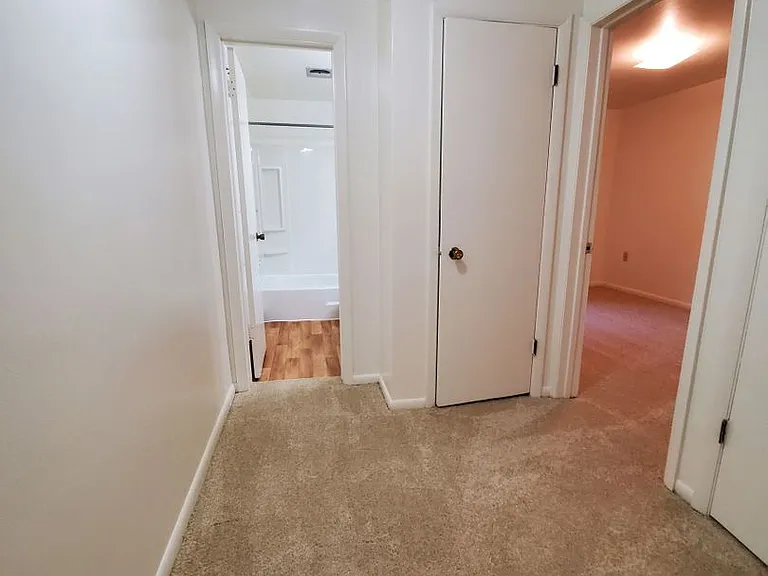 Starboard Villa Townhomes — Photo 16