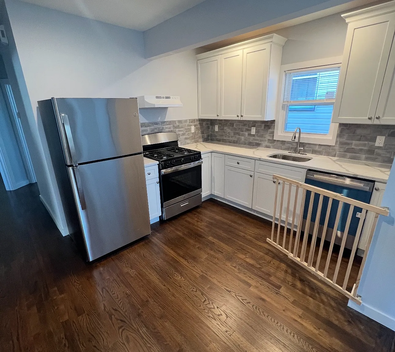 3 bed, $3,250 — Photo 1