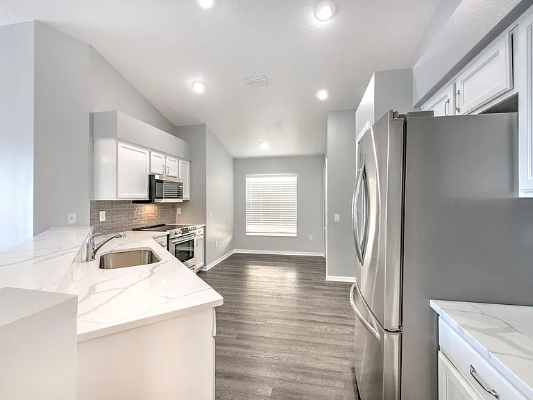 13526 Fladgate Mark Dr — Photo 33
