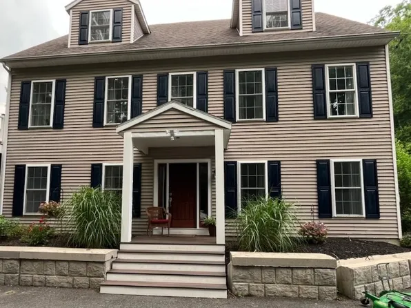31 Pisgah Mountain Rd, Gill, MA 01354