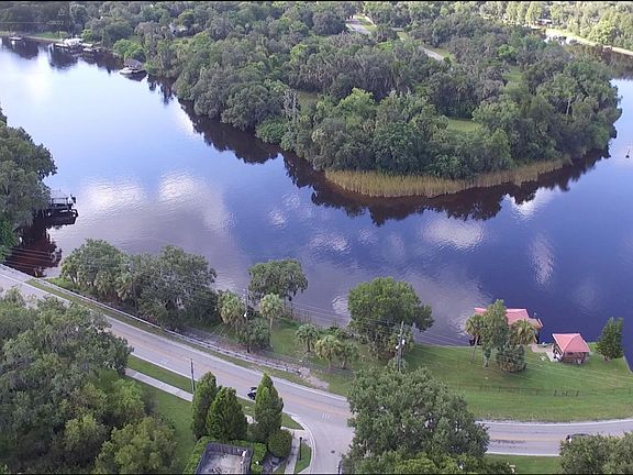 2nd image of 8838 Alafia Cove Dr