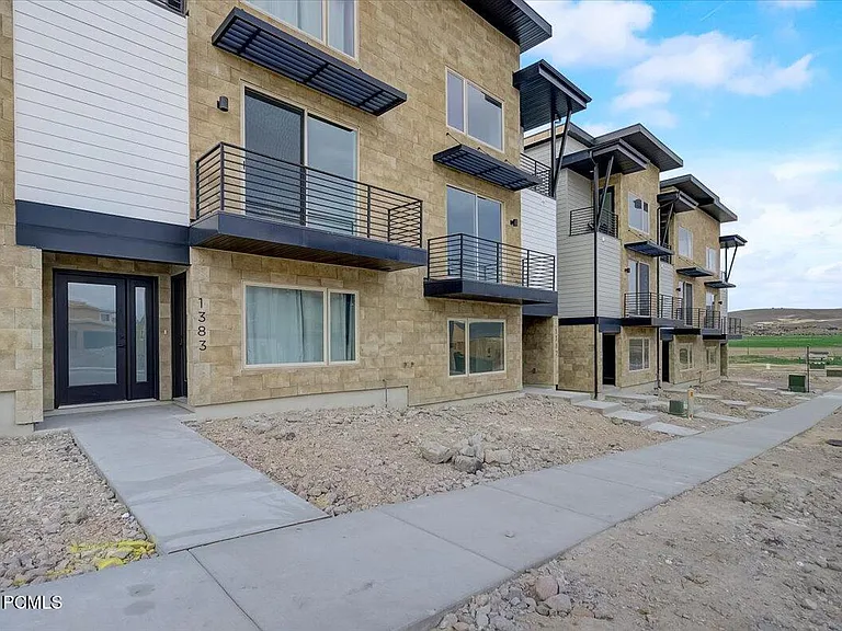 1383 Gambel Oak Way — Photo 34