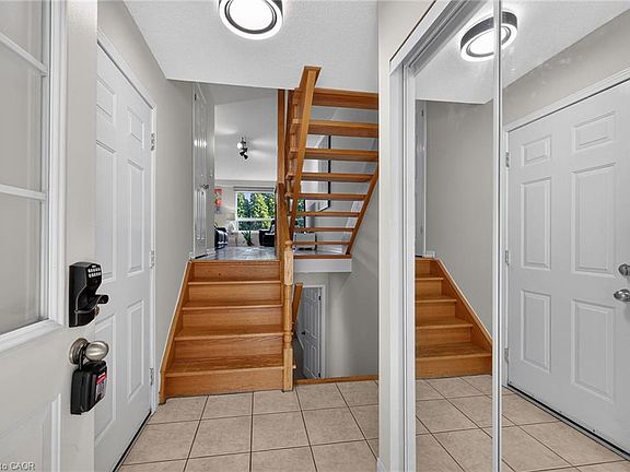 3rd image of 485 Green Rd #30