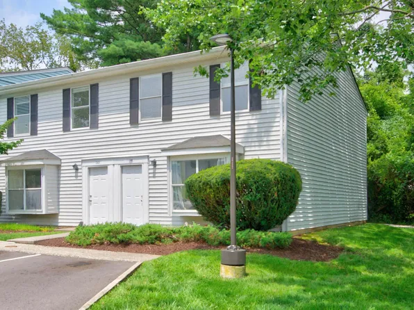 155 Clover Valley Cir, Blacksburg, VA 24060