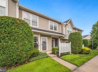 4802 Essex Ln, Mount Laurel, NJ 08054