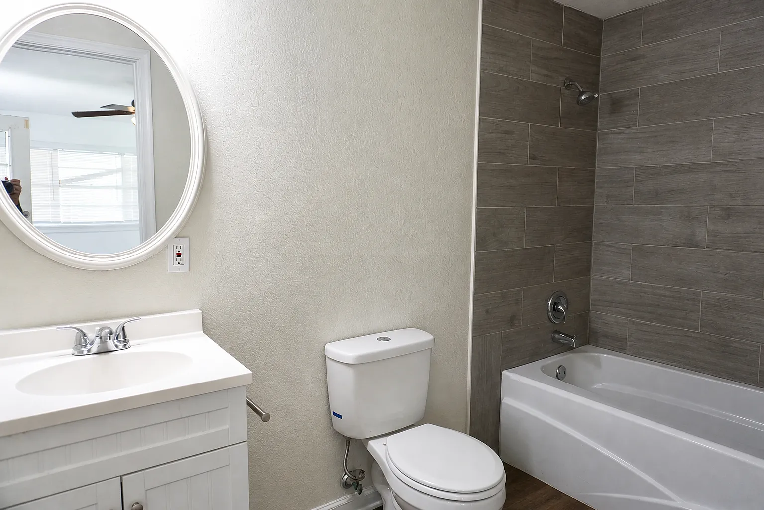 3128 Speight Avenue - 1 — Photo 2