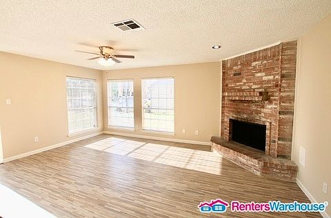 2nd image of 3735 Monmouth Ln