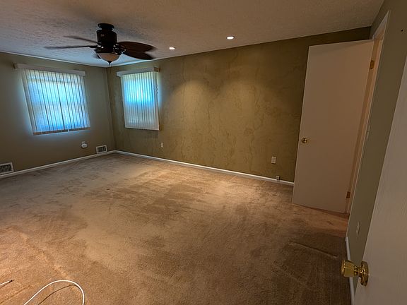 4th image of 3 Reids Grv