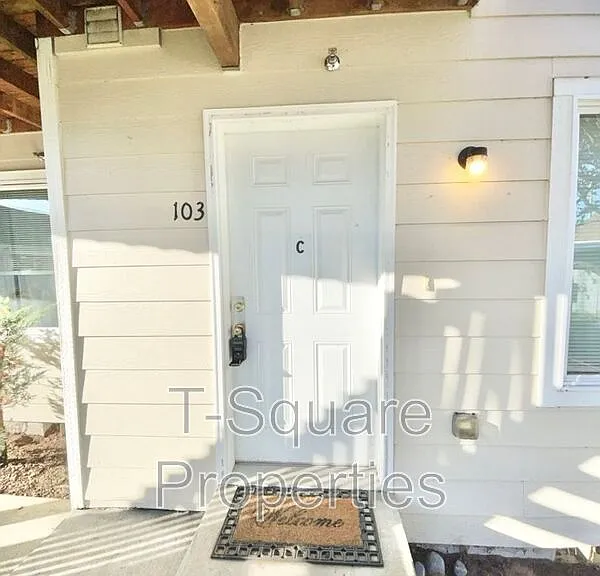 717 Cedar Ave #103 — Photo 8