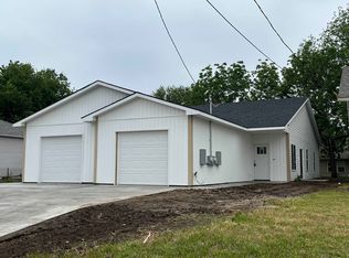 1332 W Haskell St, Wichita, KS 67213