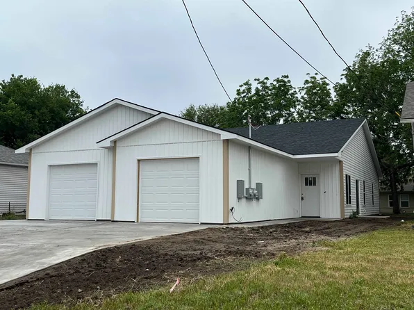 1332 W Haskell St, Wichita, KS 67213