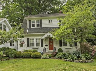 4554 Telhurst Rd, South Euclid, OH 44121