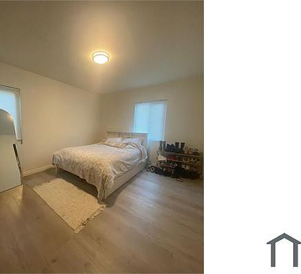 4th image of 7432 Sylvia Ave