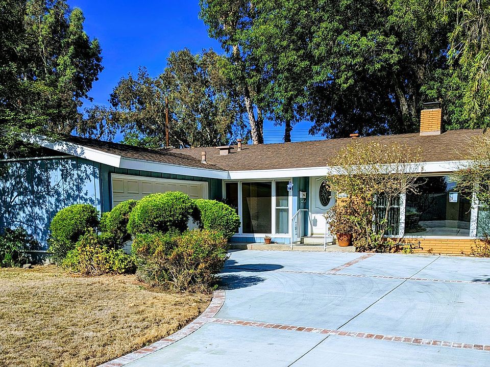 1st image of 9131 Rubio Ave