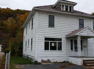 4 Seymour St, Binghamton, NY 13905