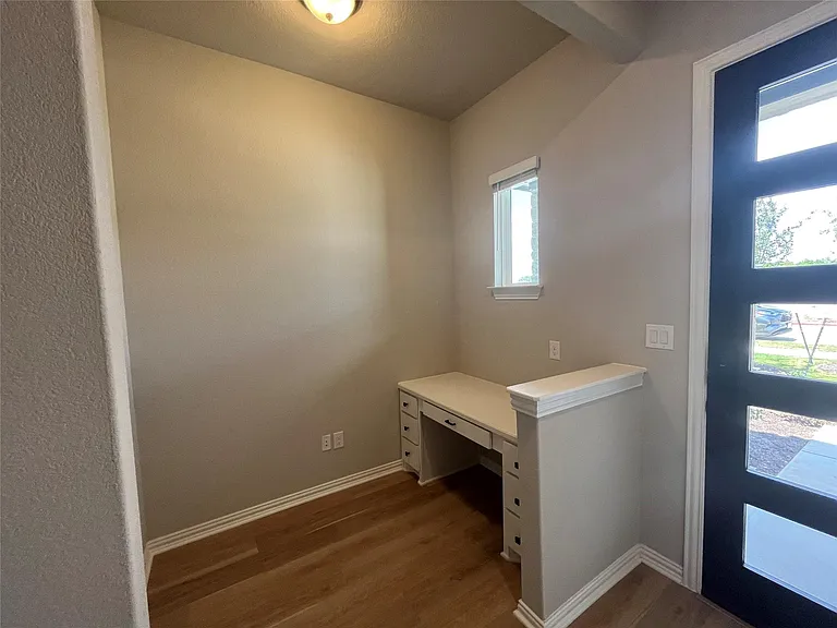 145 Great Sequoia Ln — Photo 6