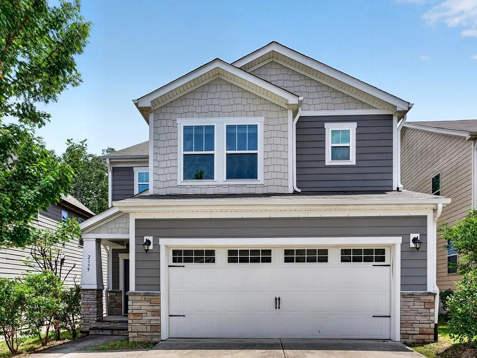 2139 Gregor Overlook Ln