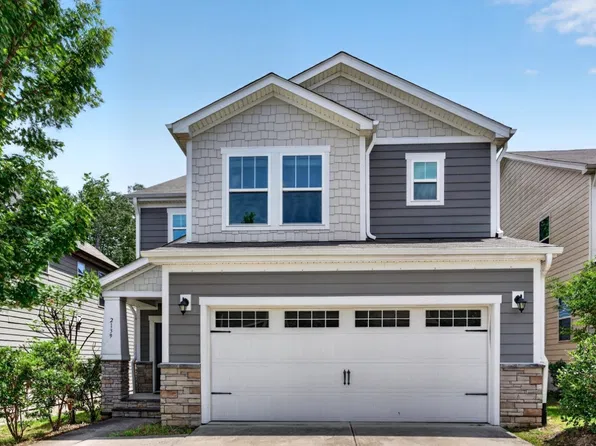 2139 Gregor Overlook Ln, Apex, NC 27502