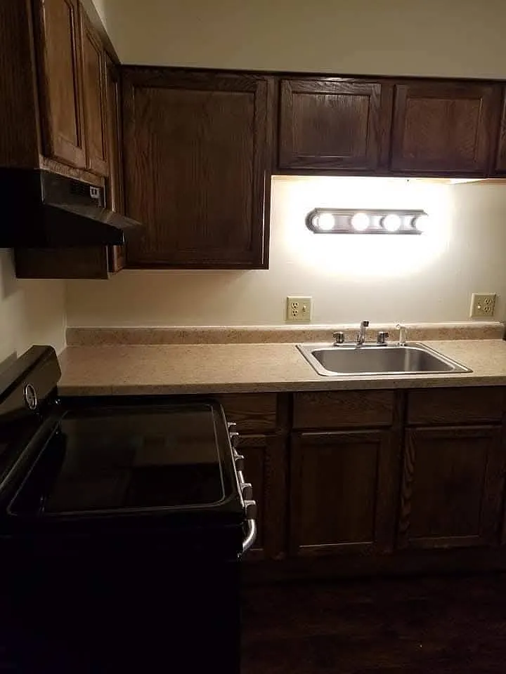 1 bed, 750 sqft, $700 — Photo 3