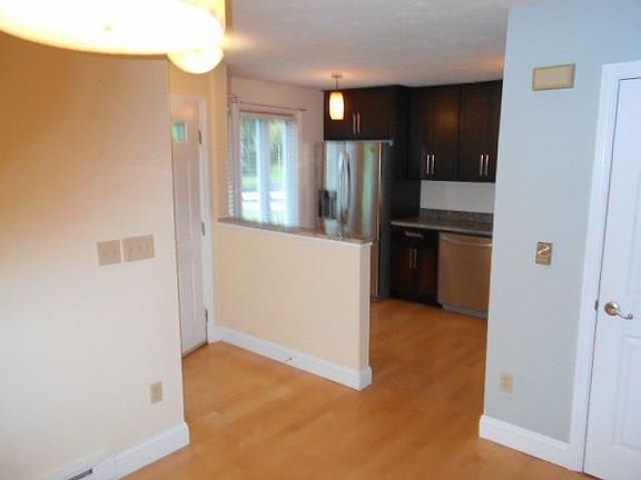 5th image of 23 Willowood Lane #23
