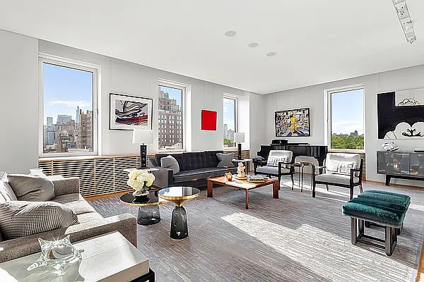 1st image of 21 E 79th St Floor 9