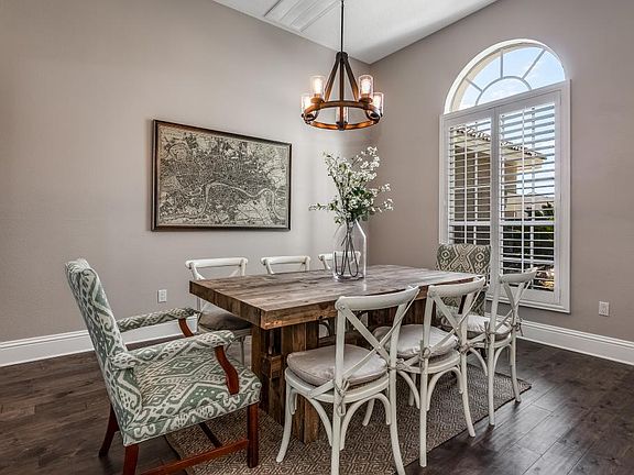 5th image of 10509 Greensprings Dr