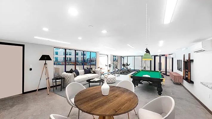 Rented by Compass | media 9