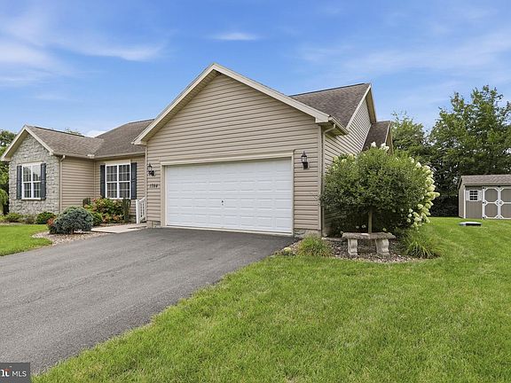 5th image of 1784 Falcon Ln