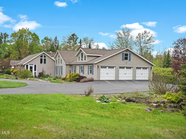 960 Olmstedville Road, North Creek, NY 12853