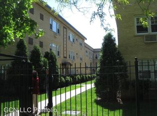 1815 W Touhy Ave APT 3, Chicago, IL 60626