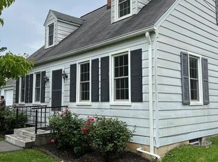 7 Circle Dr, Berryville, VA 22611