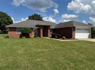 137 Clover Ridge Dr, Madison, AL 35758