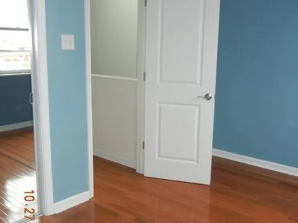 102 Tasker St #2, Philadelphia, PA 19148