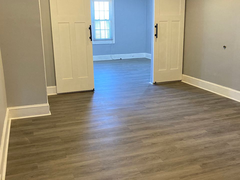 Living room to bedroom