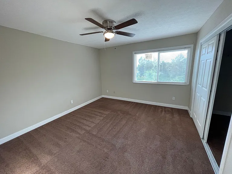 6913 Cherry St — Photo 11