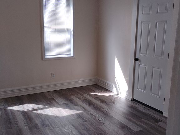3rd image of 305 Bacon St #1