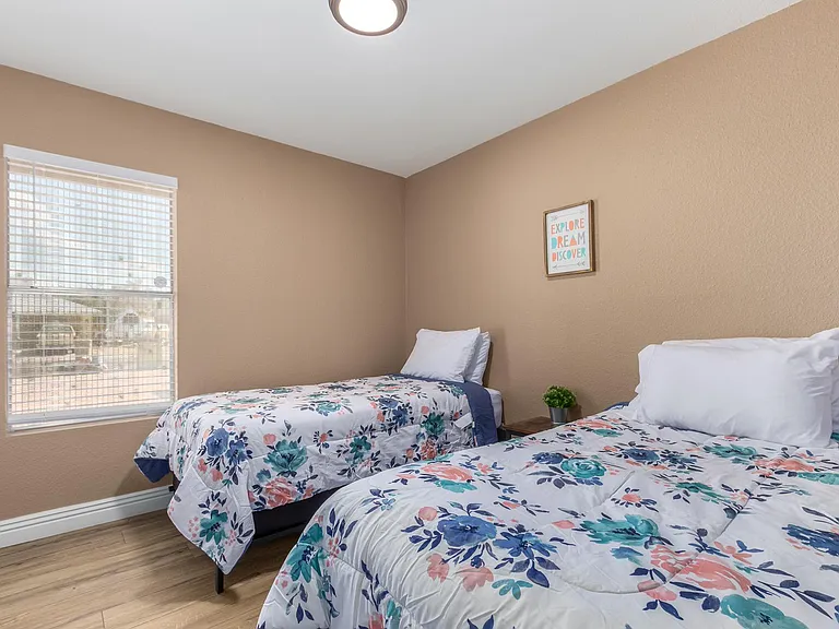 6132 W Mauna Loa Ln — Photo 5