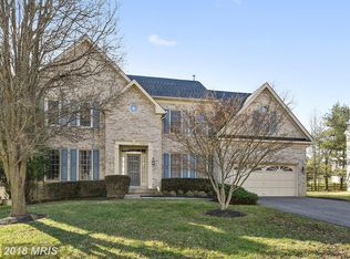 10602 Maplecrest Ln, Potomac, MD 20854