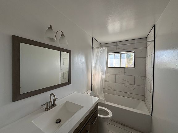 4th image of 2120 E California Ave #17