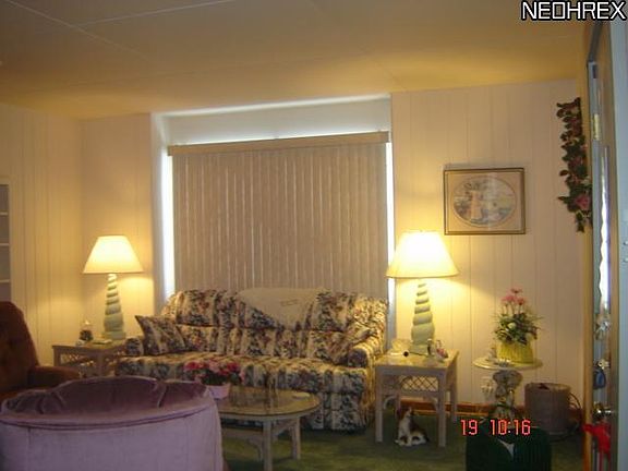 4th image of 401 E Broadway Ave