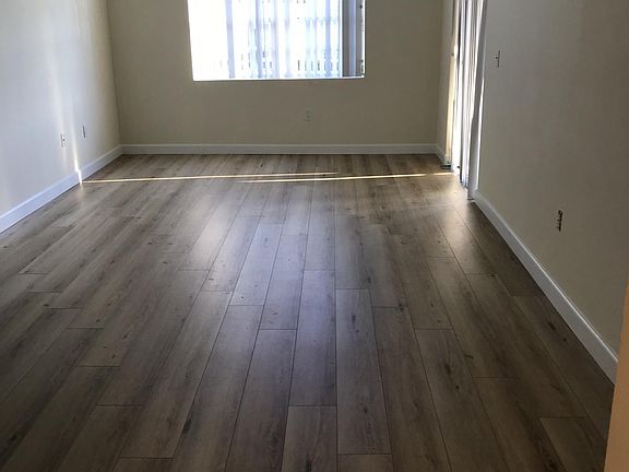 4th image of 3421 Winkler Ave APT 410