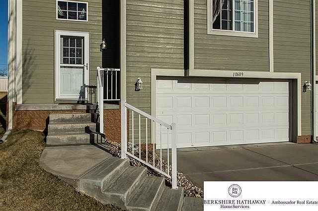 1st image of 10609 S 25th Ave