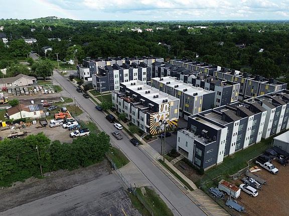 5th image of 1105 Harmony Way