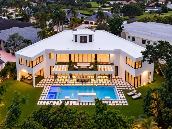 17548 Scarsdale Way, Boca Raton, FL 33496
