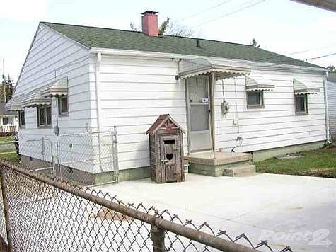 2nd image of 3236 Whittier Ave
