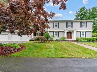 4 Plum Tree Ln, Coventry, RI 02816