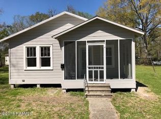 319 Guiberteau St, Jeanerette, LA 70544