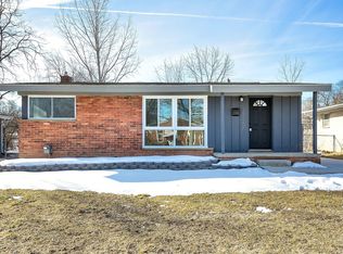 1925 Nakota Rd, Royal Oak, MI 48073